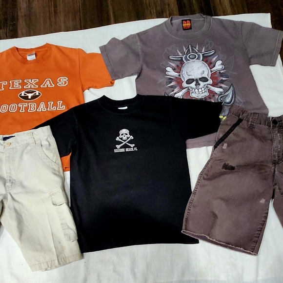 Youth 90's Boys Bundle size med 3 t-shirts and 2 pr of shorts. - Picture 6 of 6